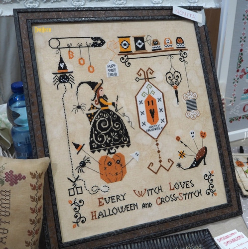 Halloween cross stitch pattern - cross,